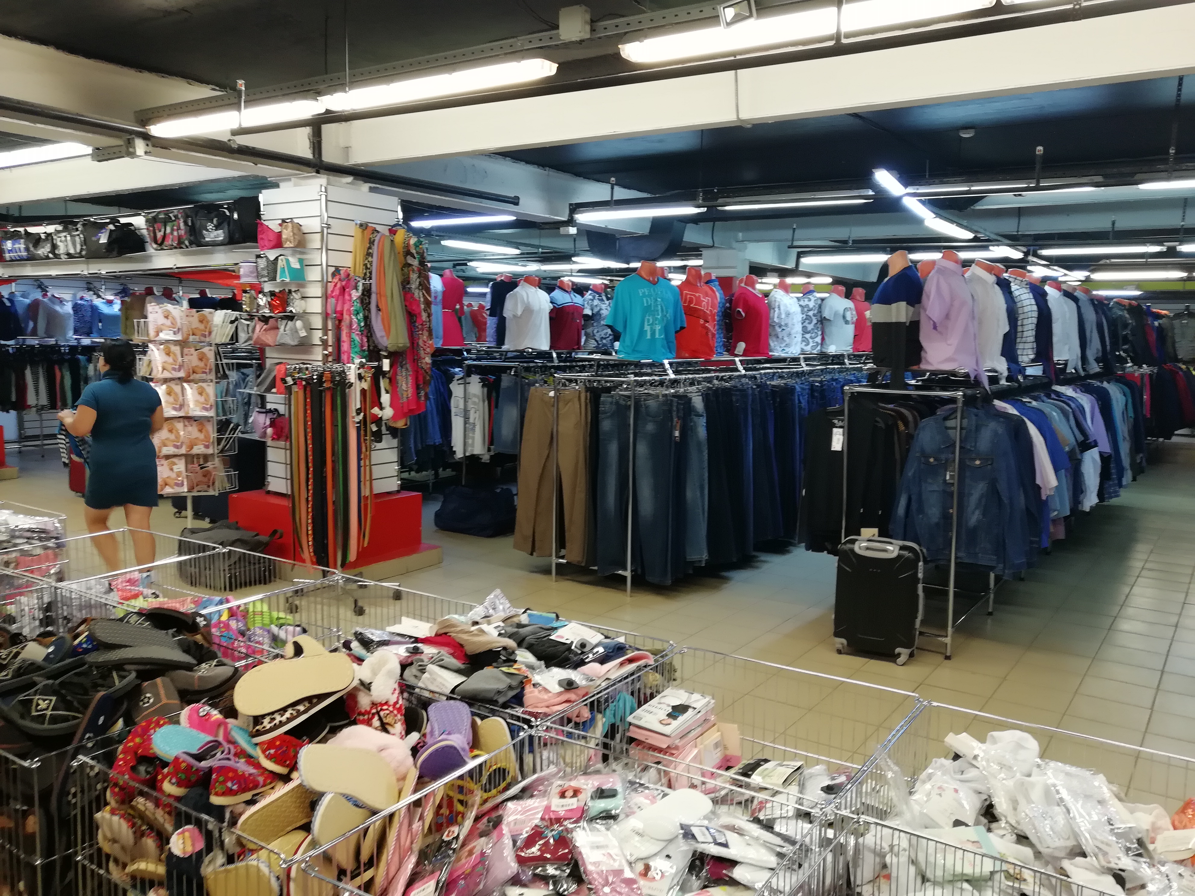 Этажи Магазины Одежды